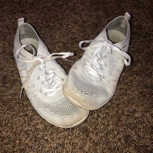 nfinity cheer shoes